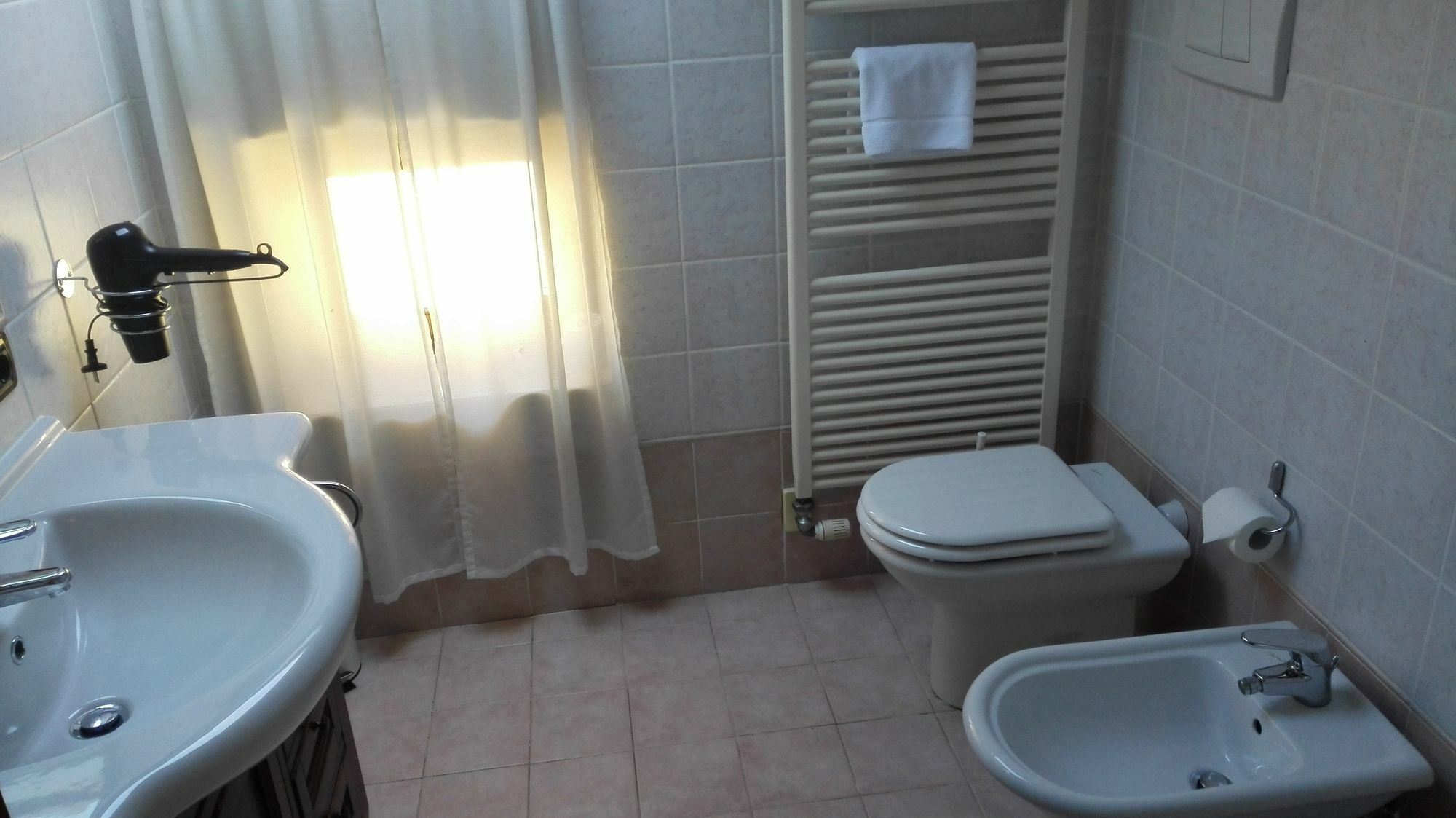 Acteaverona Exteriér fotografie